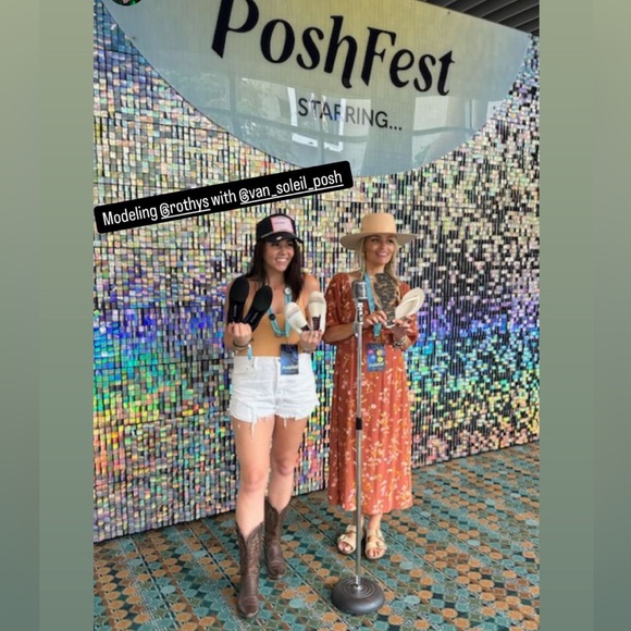 I’m On Instagram - Picture 8 of 16